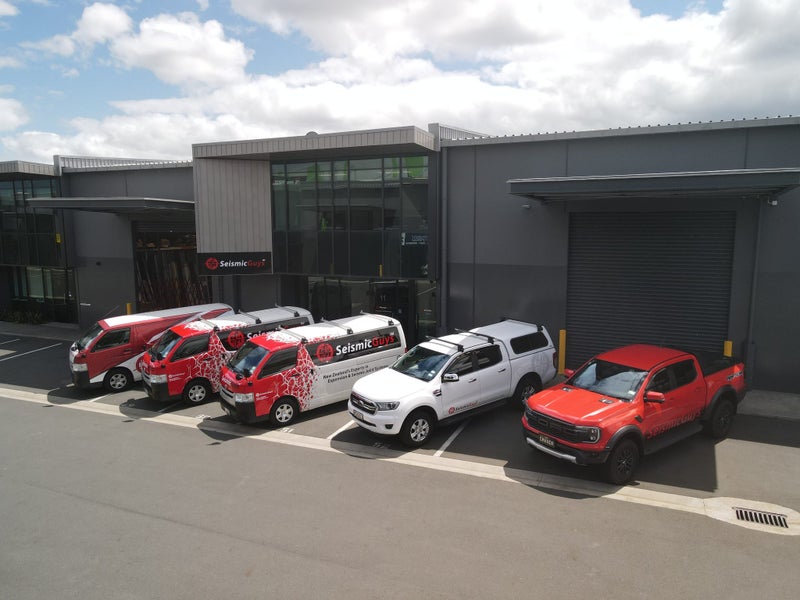 Seismic Guys Limited Carousel 1