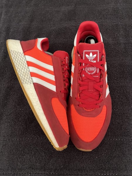 Adidas Marathon Tech Solar Red White Mens US10 Retro Runner Carousel 1