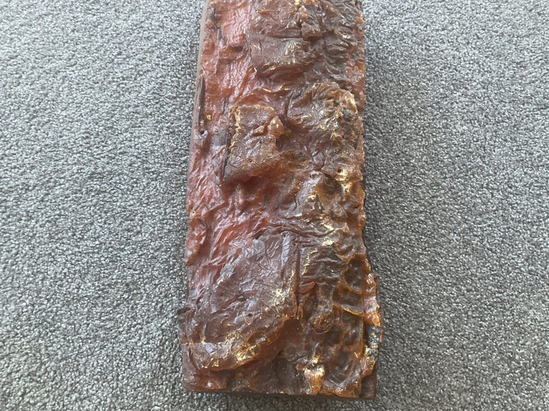 KAURI GUM ON WOOD Carousel 1