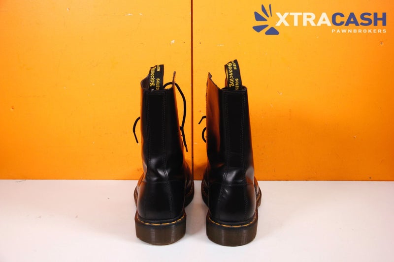 Dr. Martens Unisex 10 Eye Boot - Smooth Carousel 2