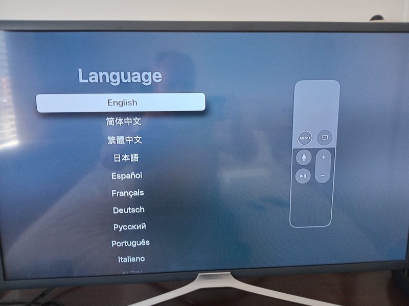 Apple TV A1625 with Siri Remote Carousel 10