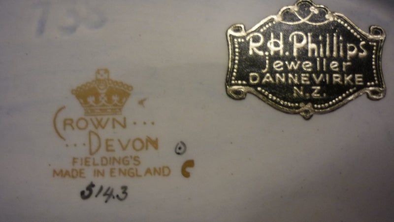 CROWN DEVON LUSTRE DISH Carousel 3