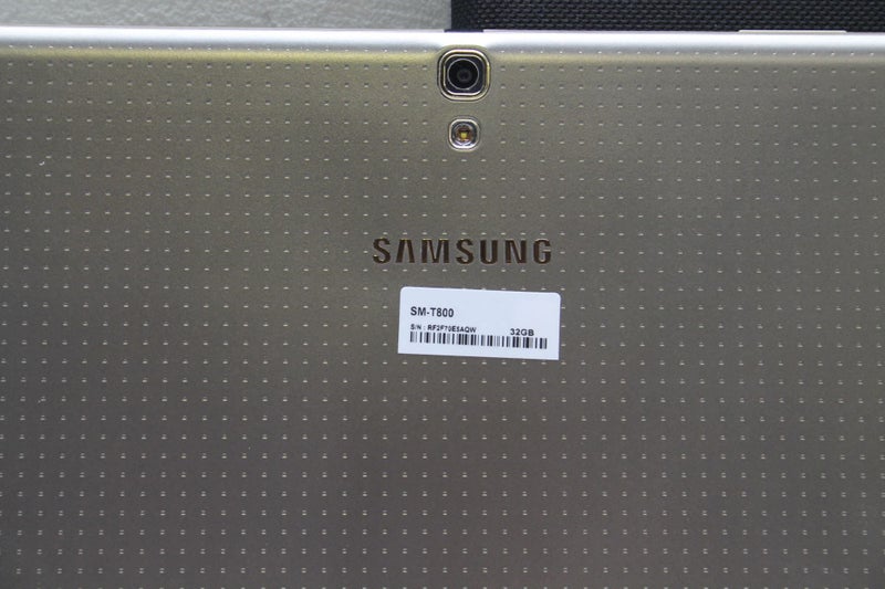 Samsung Galaxy Tab S 10.5" 32GB & Usb Carousel 7