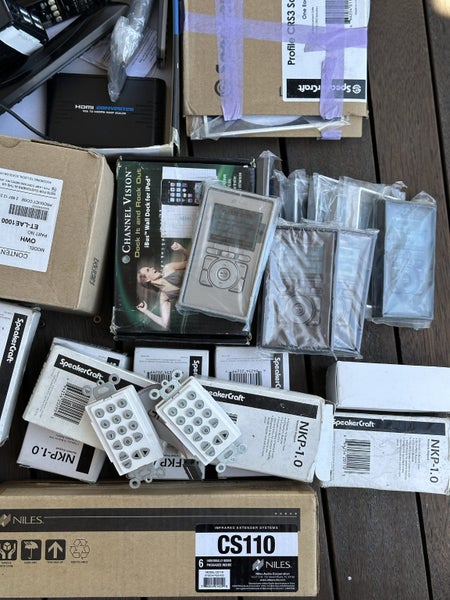 $1 Cables/Audio parts/Accesseries etc Carousel 2