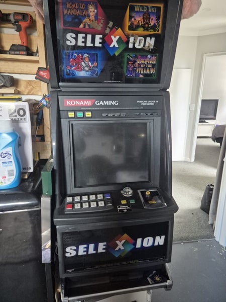 Gaming machine Carousel 1