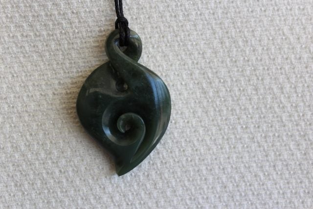 BEAUTIFUL KORU-TWIST ** INANGA FLOWER POUNAMU ** #218 Carousel 3