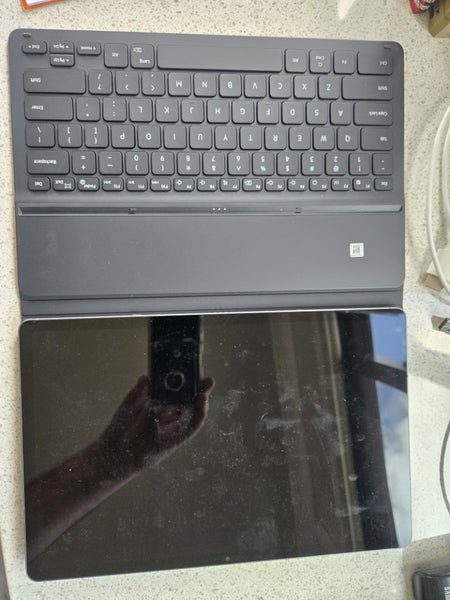 Samsung tablet S9 FE + Carousel 2