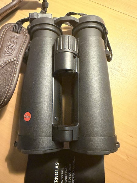 **Leica Noctivid 10x42** Binoculars Carousel 2