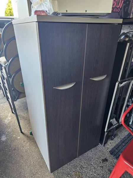 Ccommercial grade cupboard Carousel 1