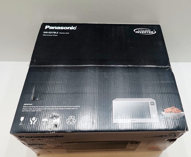 Panasonic microwave NNSD79LS Carousel 1