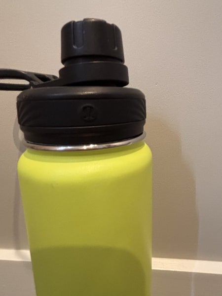 Lululemon stainless steel water bottle - fluro yellow $1 reserve Carousel 2