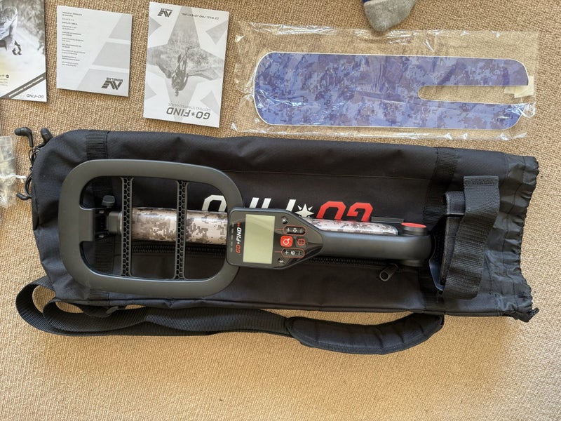 Minelab go find 66 treasure detector Carousel 2