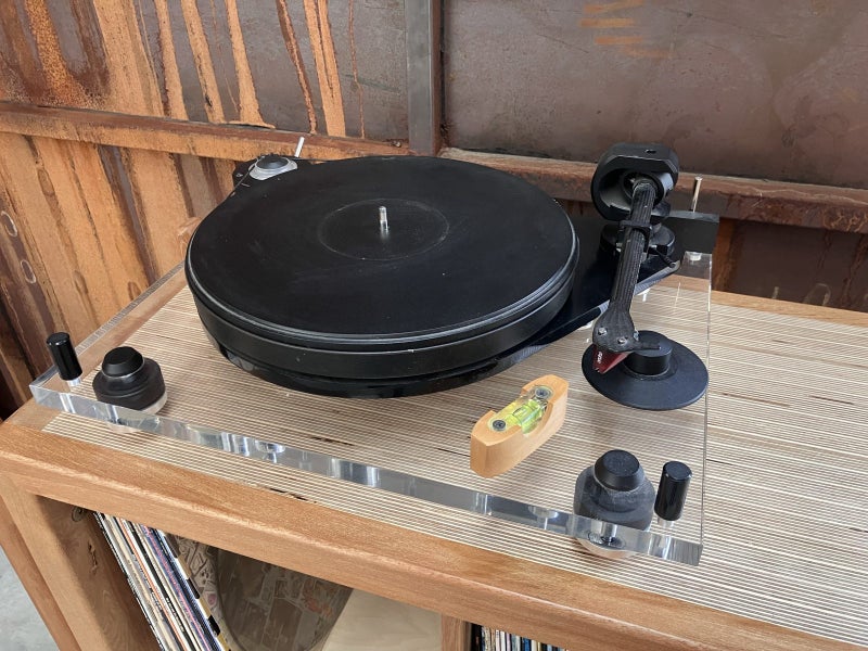 Project Perspex6 turntable Carousel 2