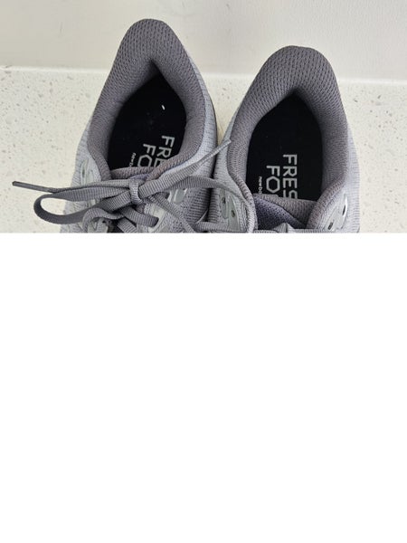 New Balance 880 Running Shoes – Grey – Size US 9 Carousel 2