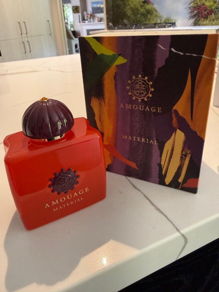 Niche fragrance 100ml EDP Amouage Material $1 reserve Carousel 1