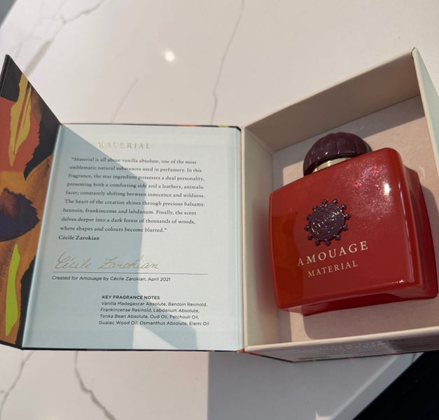 Niche fragrance 100ml EDP Amouage Material $1 reserve Carousel 2
