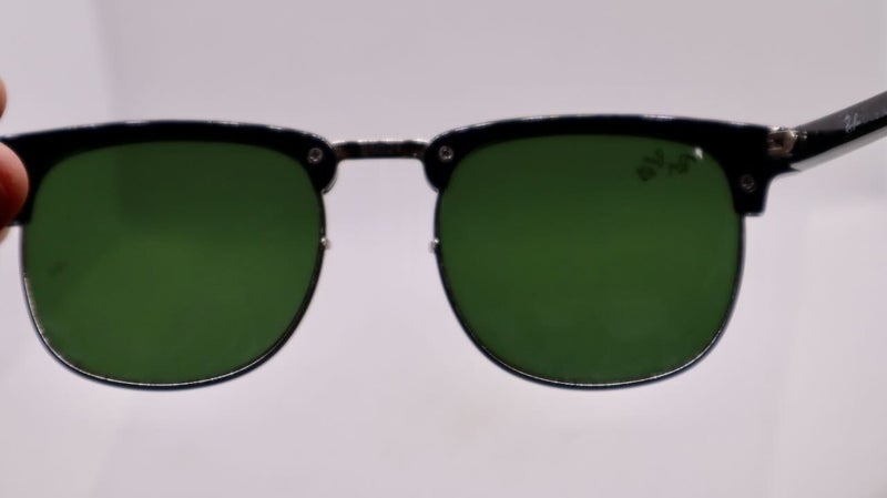 Ray Ban Sunglasses RB3016 ITALY Unisex - Genuine $1 NR Carousel 4