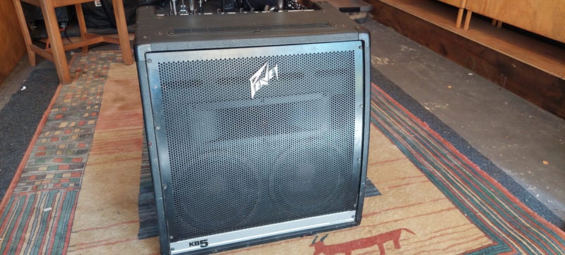 Peavey KB5 Amplifier Carousel 1