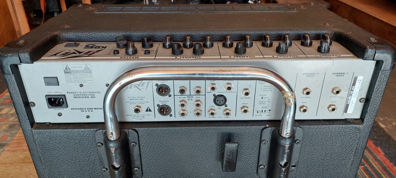 Peavey KB5 Amplifier Carousel 2