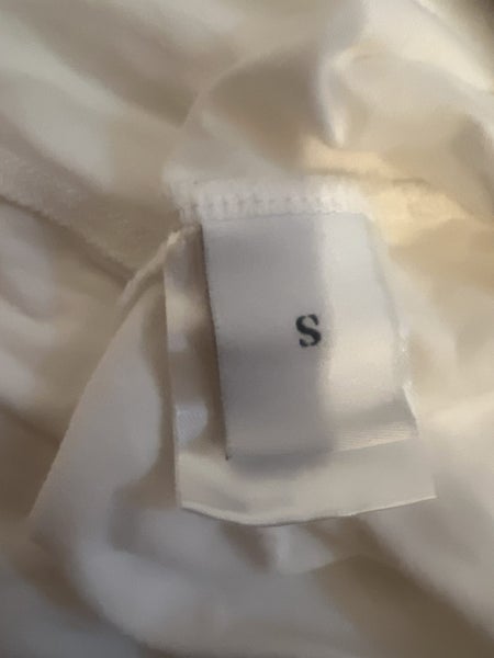 Maggie Marilyn top Carousel 6