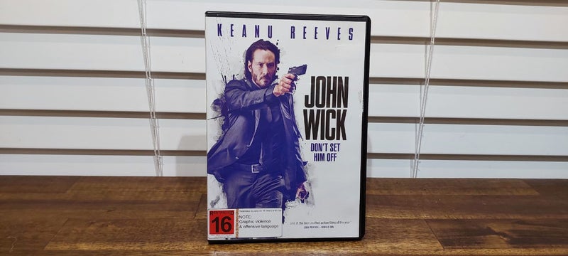 JOHN WICK [R16] Carousel 1