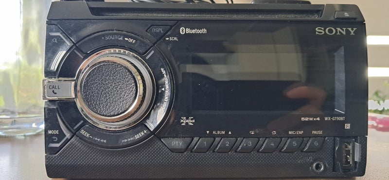 Sony WX-GT90BT Car Stereo Carousel 1