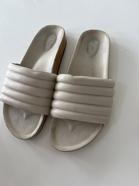 La tribe s9 slides Carousel 2