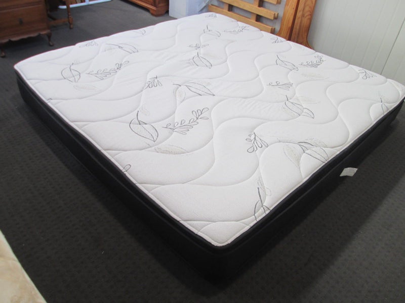 Natural Rest "Gel Embrace" - California King Mattress Carousel 5