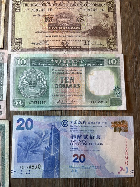 Notes from Hong Kong 1972-2015 Carousel 5