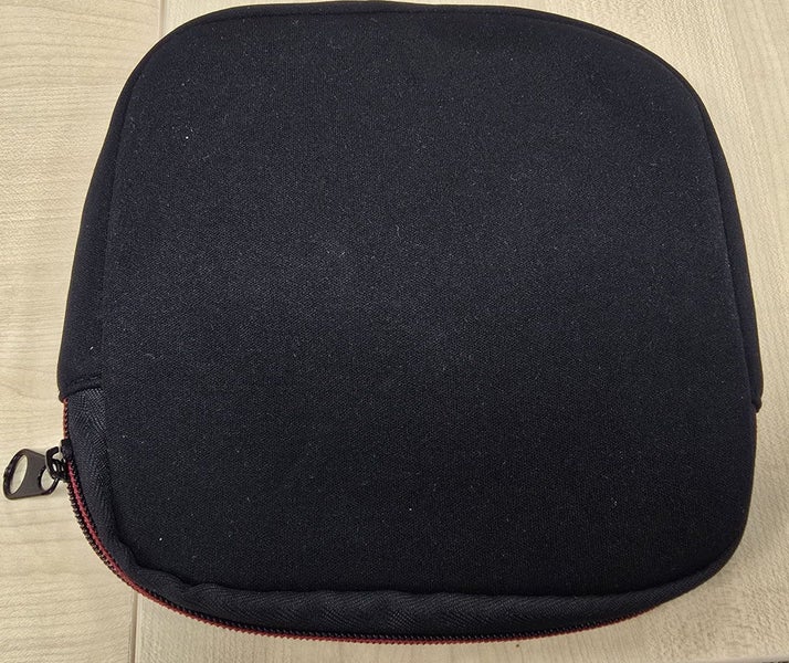 Tablet, 7 inch, Toshiba, with Charger and Case Carousel 5