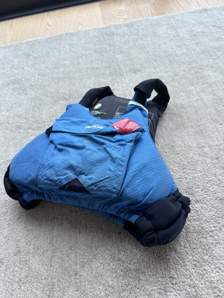 Rooster sailing vest Junior small Carousel 1