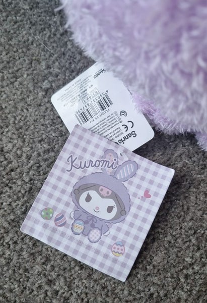 Kuromi Plushie Carousel 5