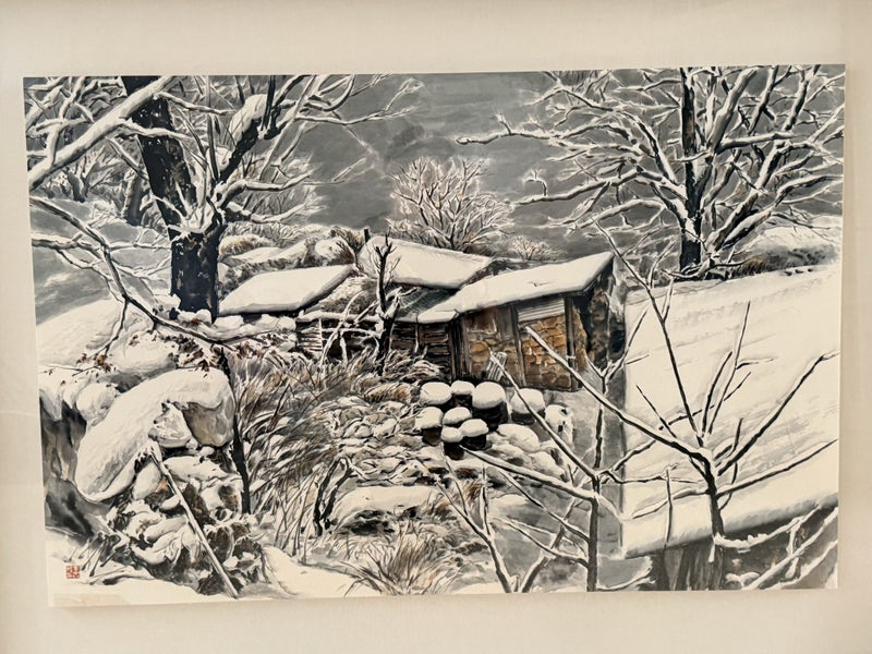 Exquisite Masterwork: Chinese Snowscape Ink Painting Carousel 2
