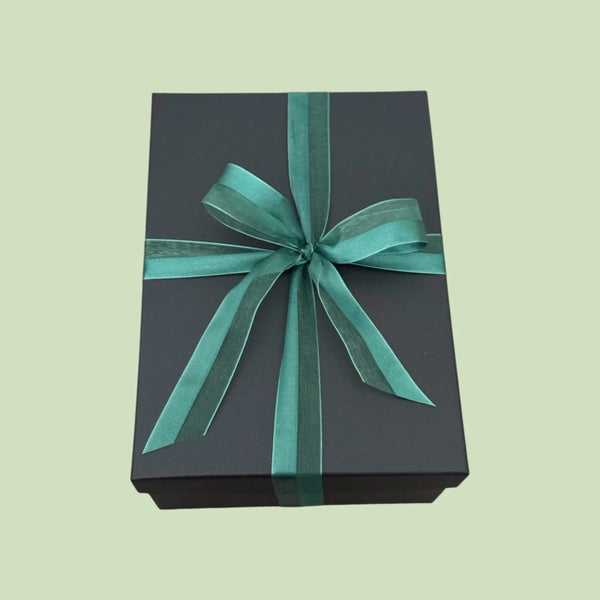 Valentine's Day Gift - Green Heart Comfort Gift Set Carousel 3