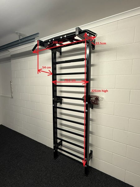 Multifunctional wall bar with pull-up bar Carousel 4