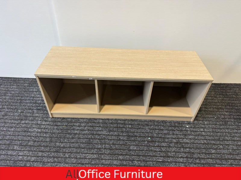 Small Entertainment unit Carousel 1