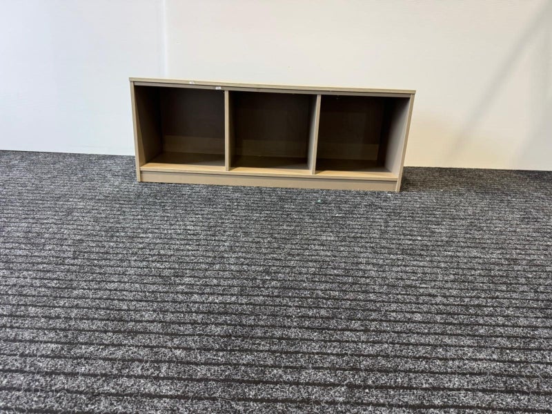 Small Entertainment unit Carousel 3