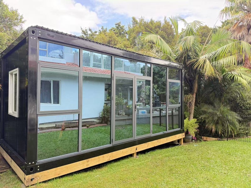 6*3m OFFICE/PORTABLE / CABIN / TINY HOUSE/ GARDEN HOUSE / HOLIDAY HOME / SHED Carousel 1