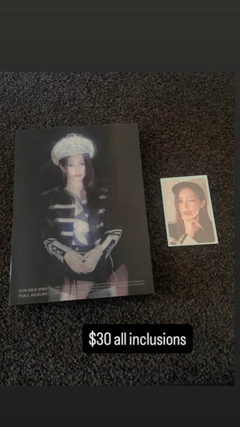 KPOP I-dle 2 Album Carousel 1