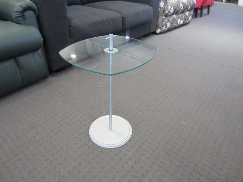 Stefan Kahn & Michael Geissler Designed NPG Side Table Carousel 1