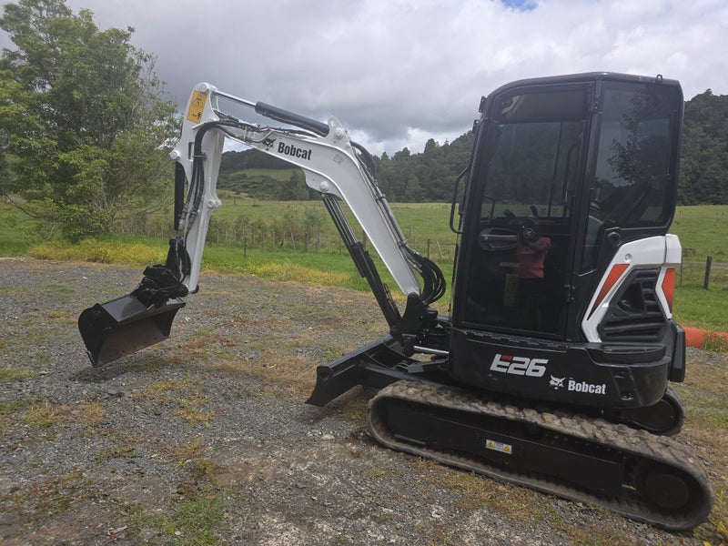 2000 Bobcat E26 Excavator