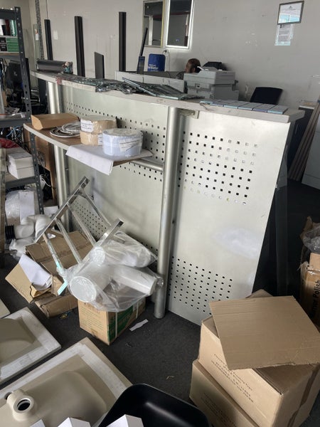 Reception desk Carousel 1