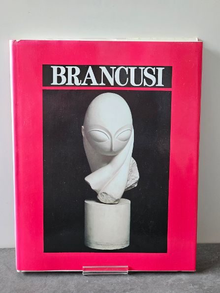 Brancusi Great Modern Masters by Jose Maria Faerna. Hardback with Dustjacket. Carousel 1