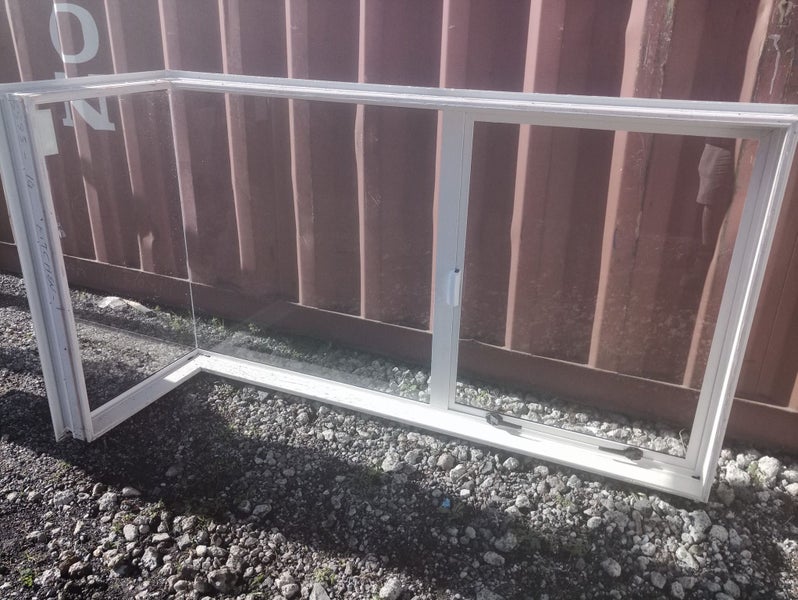 Aluminium CORNER WINDOW Offwhite 1810 W x 610 W x 1000 H [#3275 SF] Carousel 6