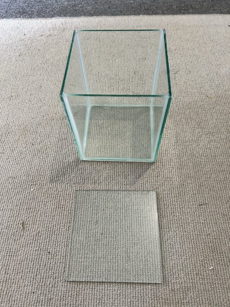 Glass fish tank Carousel 2