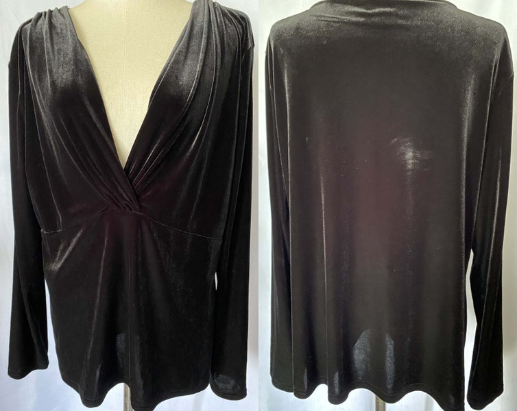 KIWI DESIGNER *CHOCOLAT* — LUXE STRETCH VELVET TOP (18) Carousel 1