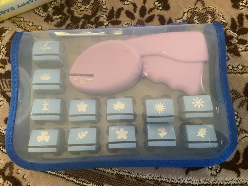 AWESOME SCRAPBOOKING CRAFT PUNCH Carousel 5