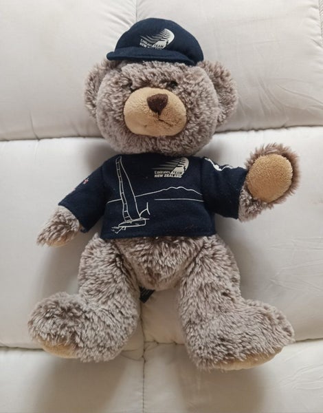 Emirates Team New Zealand (ETNZ) brown plush bear Carousel 1