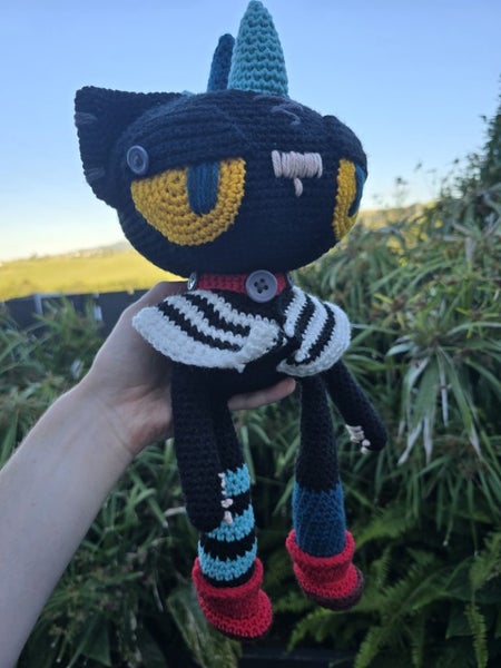 Handmade Crochet Punk Cat Plush Soft Toy Carousel 2