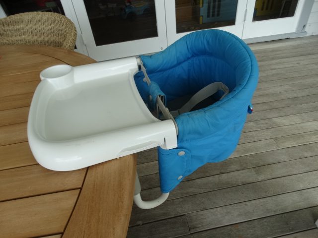 Keen to travel with your little one? - Portable Baby High Chair Carousel 1